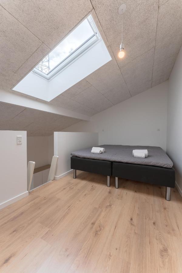 Studio Apartments Close To Airport Mithvagur Екстер'єр фото